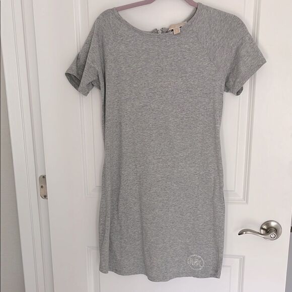 Michael Kors Casual Grey T-Shirt Dress Exposed Back Zipper Rhinestone Logo - Picture 1 of 6